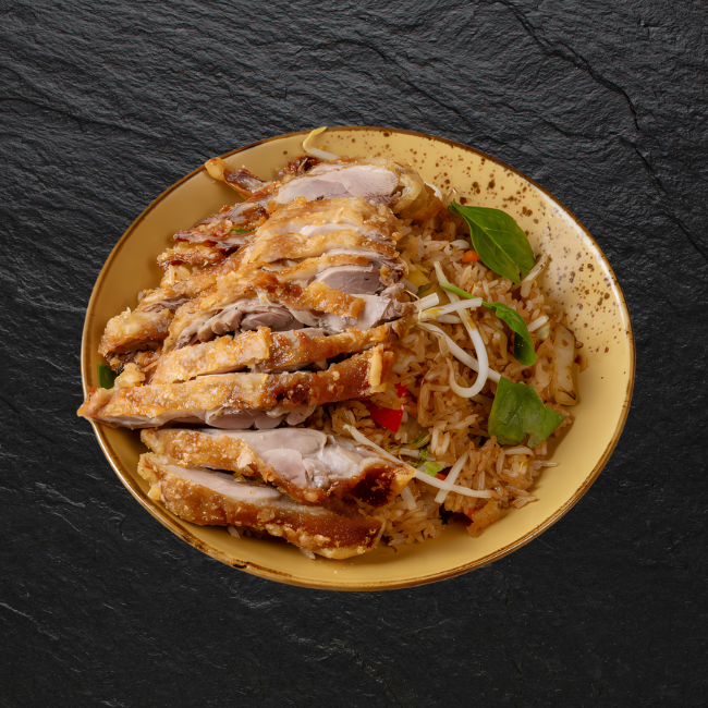 Gebratener Reis mit Entenfleisch und Gemüse ¹⁵˒¹⁷˒¹⁸˒¹⁹˒²²