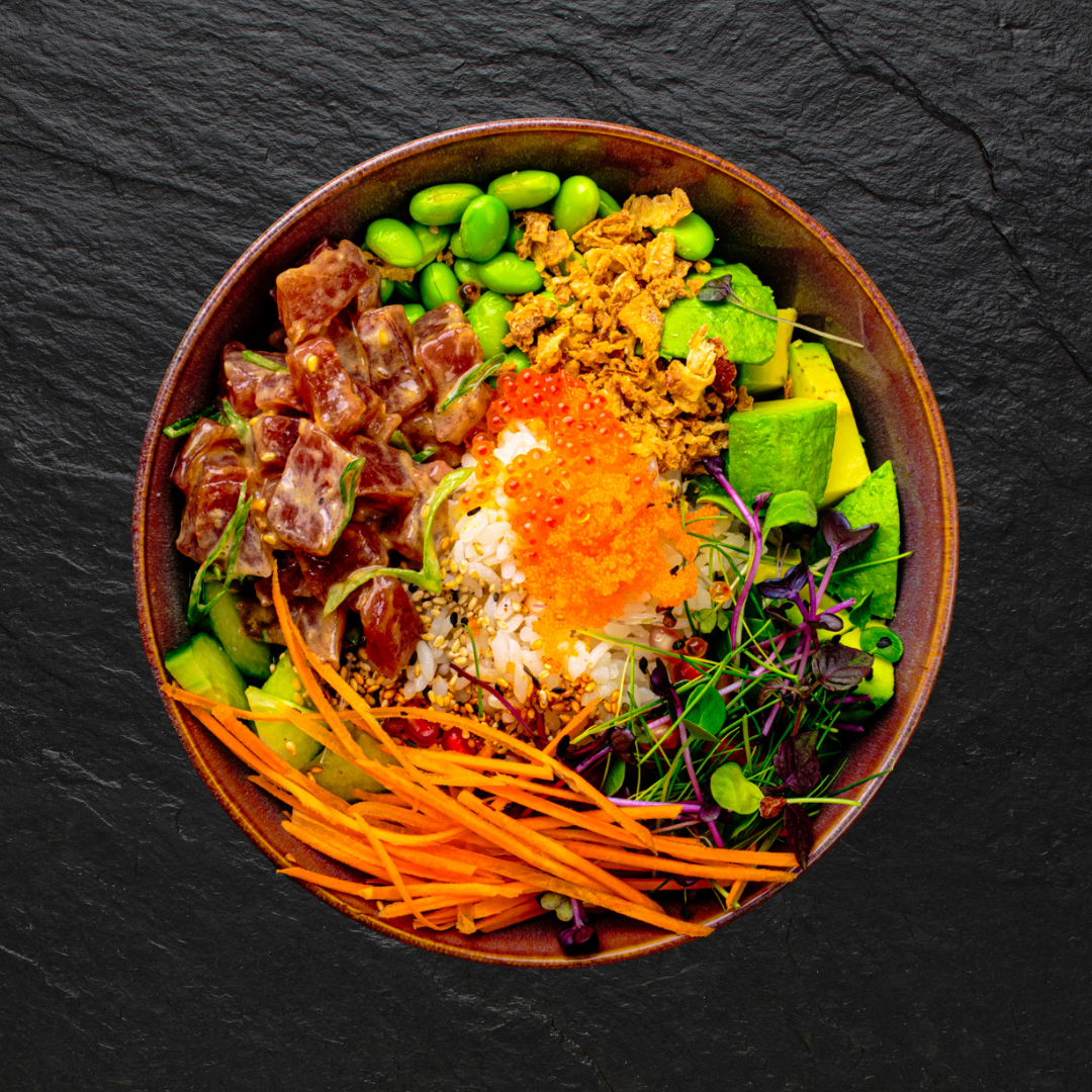 Poke Bowl mit Thunfisch Tartar